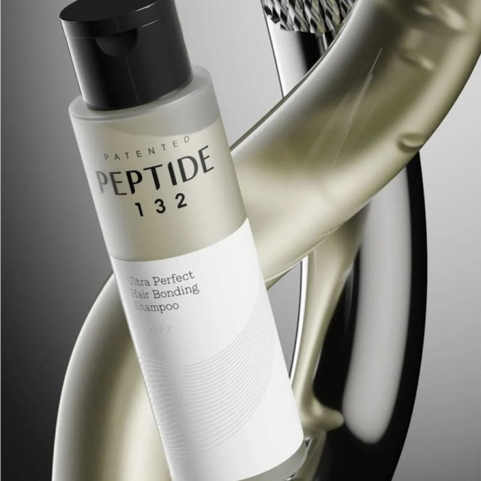 COSRX - Peptide 132 Ultra Perfect Hair Bonding Shampoo – Peptidový šampon pro posílení a obnovu vlasů - 200 ml