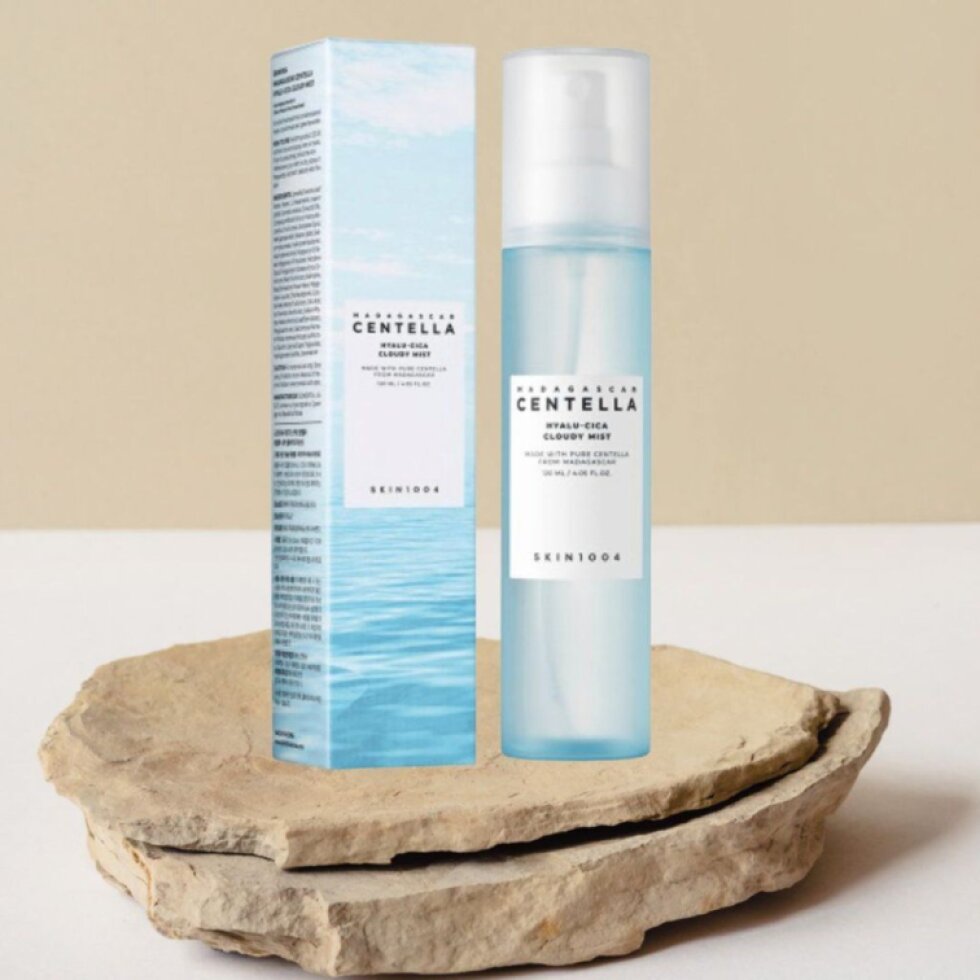 SKIN1004 - Madagascar Centella Hyalu-Cica Cloudy Mist - Hydratační a zklidňující mlha na obličej - 120 ml