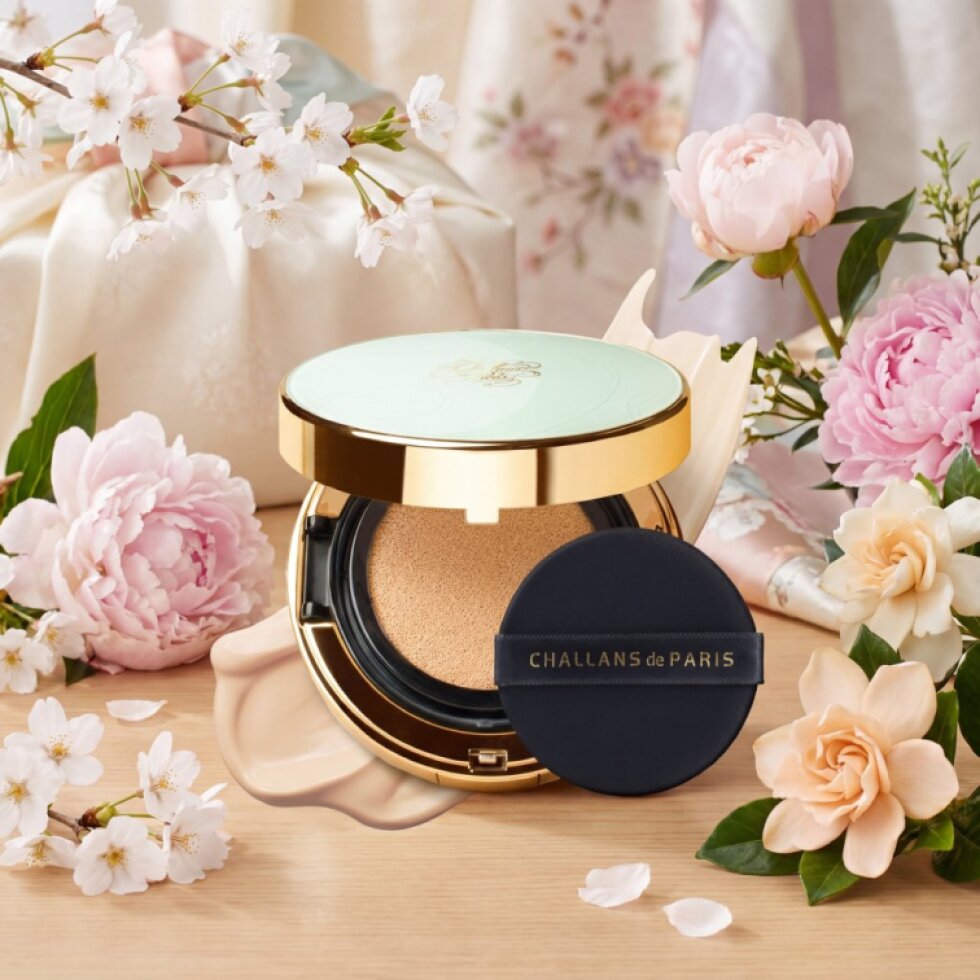 CHALLANS DE PARIS - Cushion de Lunar Excellence 21 - Luxusní cushion SPF 40 v odstínu Excellence 21 - 15g