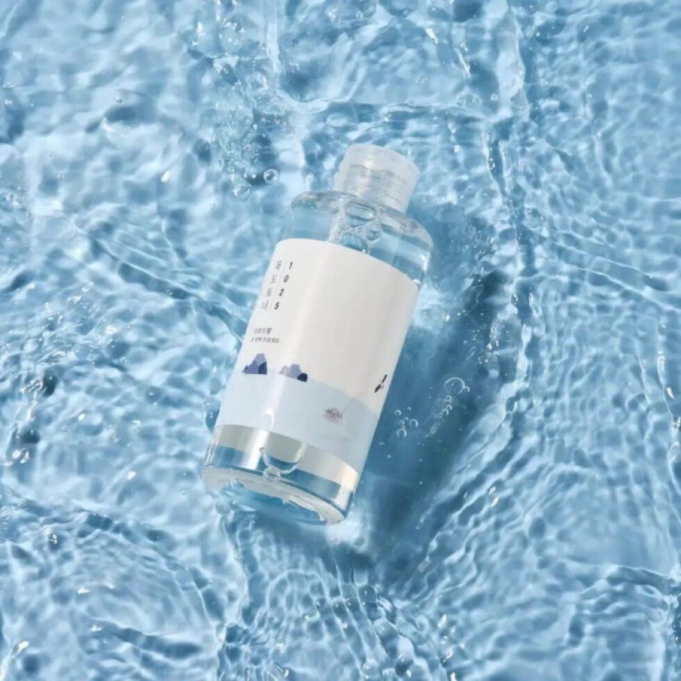 ROUND LAB - 1025 Dokdo Toner - Exfoliační hydratační pleťový toner - 200 ml