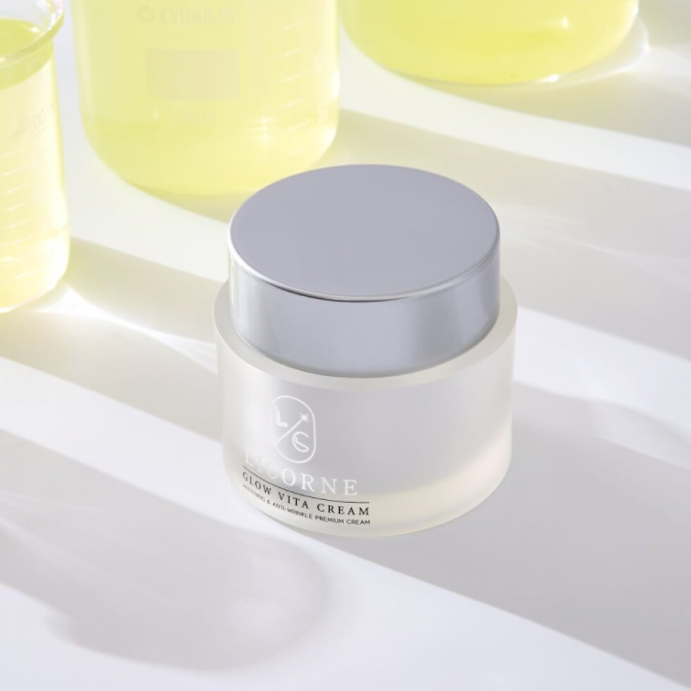 LICORNE - Glow Vita Cream - Rozjasňující vitamínový krém - 50 ml