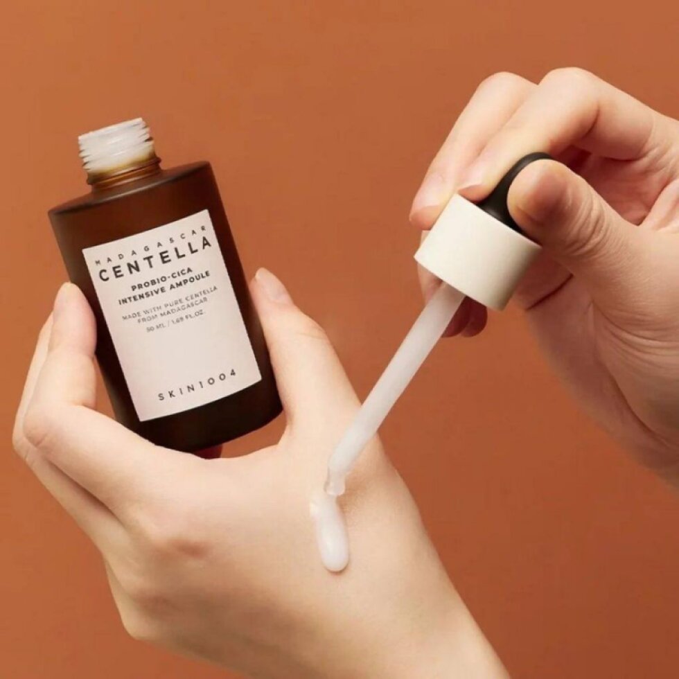 SKIN1004 - Madagaskar Centella Probio-Cica Intensive Ampoule - Intenzivní sérum s centelou a probiotiky - 50 ml