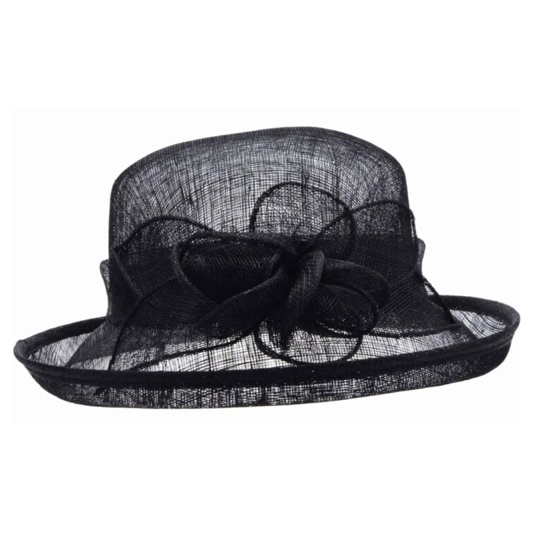 Cloche černý slavnostní klobouček s ozdobou - ze sisálové slámy