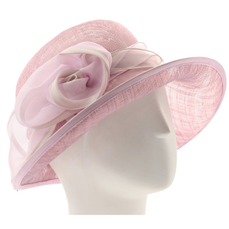 Luxusní růžový klobouk od Marone s květinou