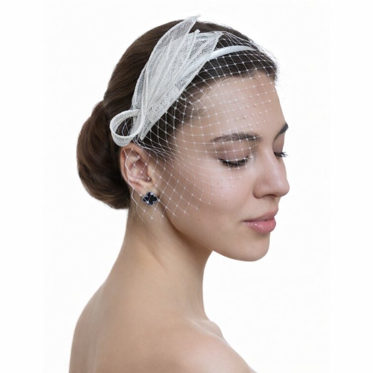 Dámský fascinátor Seeberger se závojem - bílý