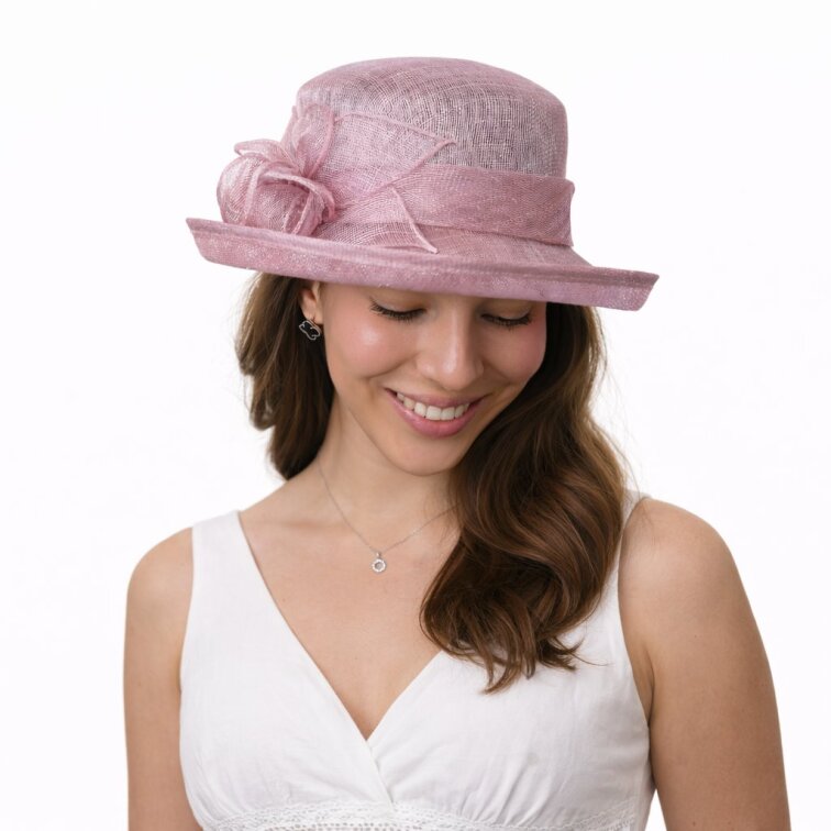 Cloche Ametyst – slavnostní letní klobouček