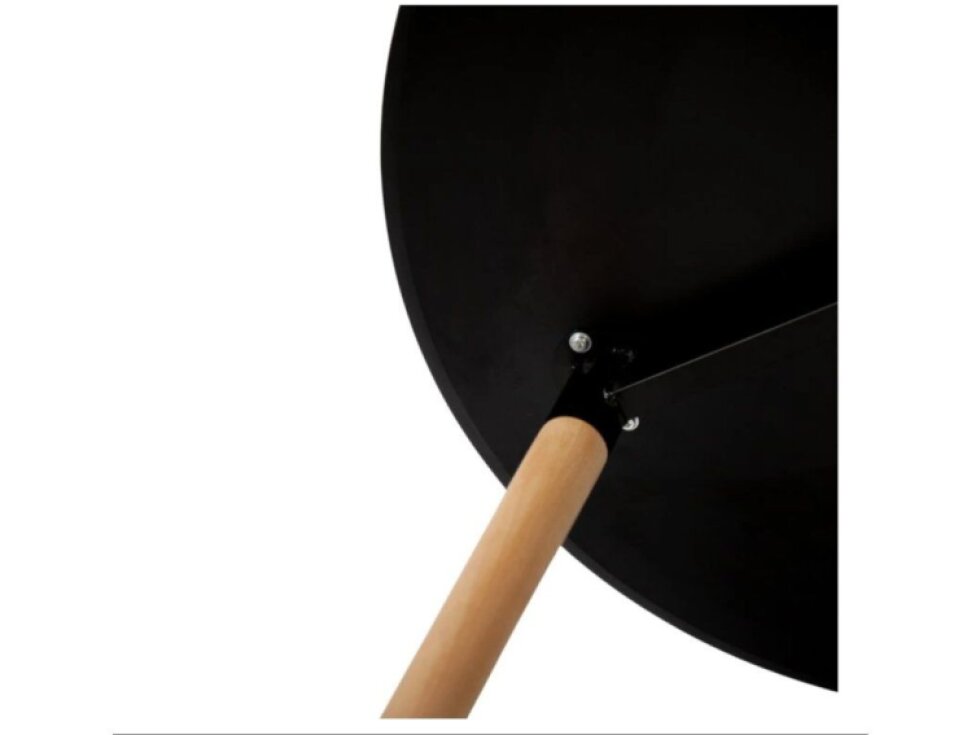 Moderní jídelní stůl s kovovou konstrukcí pro 4 osoby