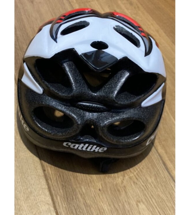 přilba Catlike Diablo stříbrno-červeno-črná 50-55 cm MEGA VÝPRODEJ