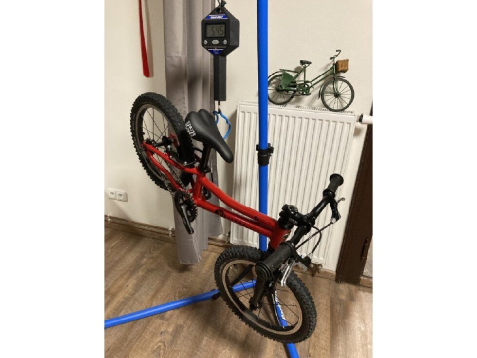 Dětské kolo KUbikes 16S Superlight, červené, 5,45 Kg