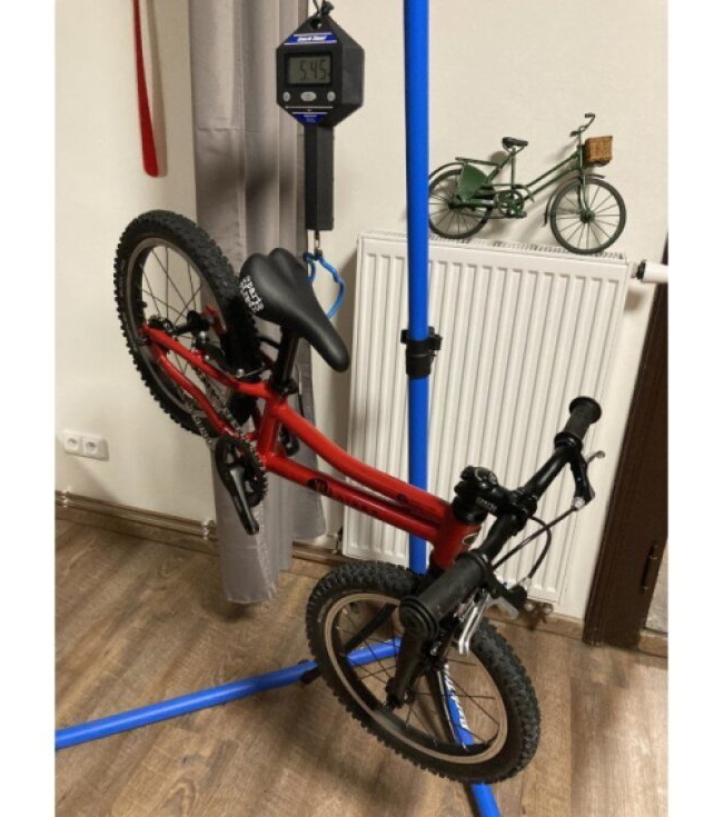 Kinderfahrrad KUbikes 16S Superlight 16″, rot, 5,45 kg