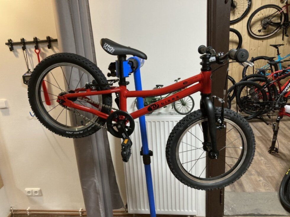 Dětské kolo KUbikes 16S Superlight, červené, 5,45 Kg