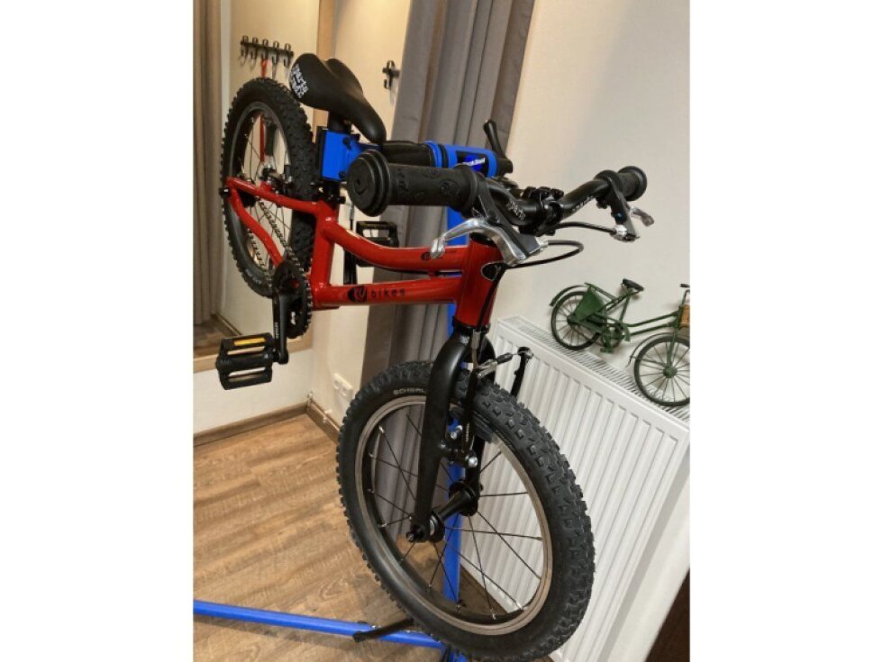 Dětské kolo KUbikes 16S Superlight, červené, 5,45 Kg