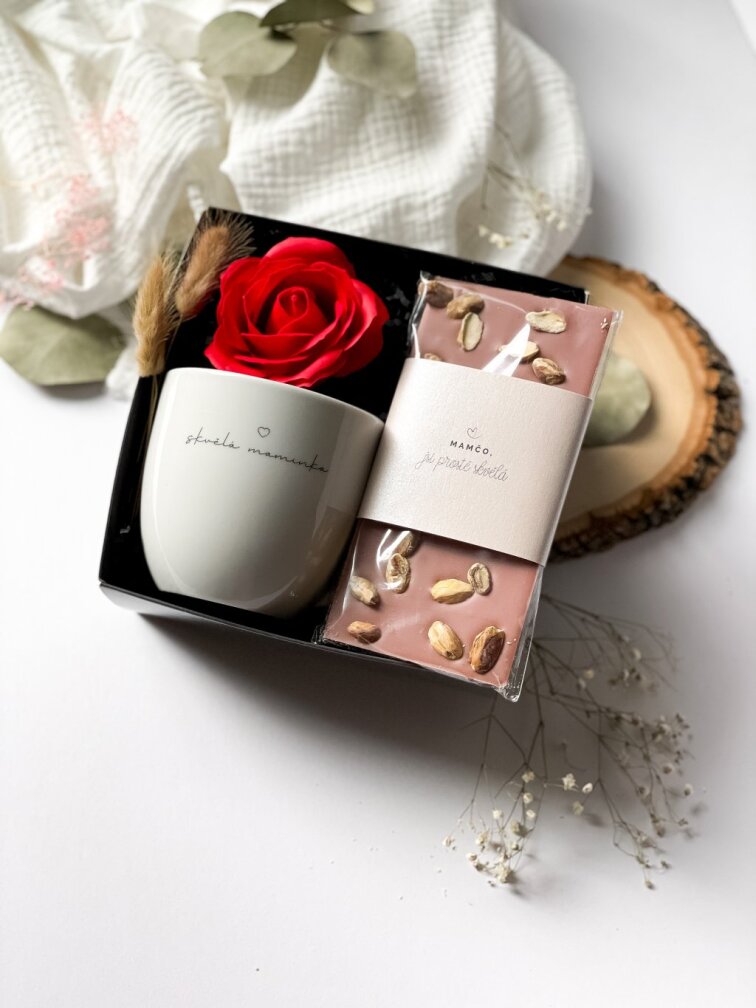 Český porcelánový hrnek Skvělá maminka – Dárkovec