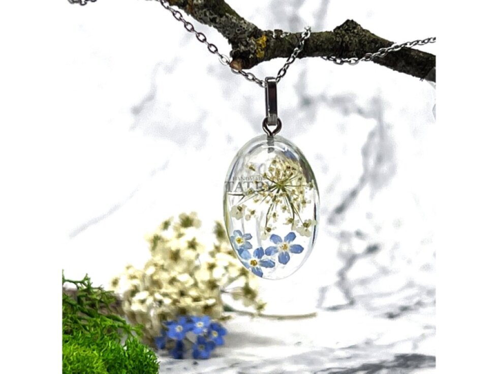 NÁHRDELNÍK NEZÁBUDKA A ČIPKA KRÁĽOVNY ANNY OVÁL M