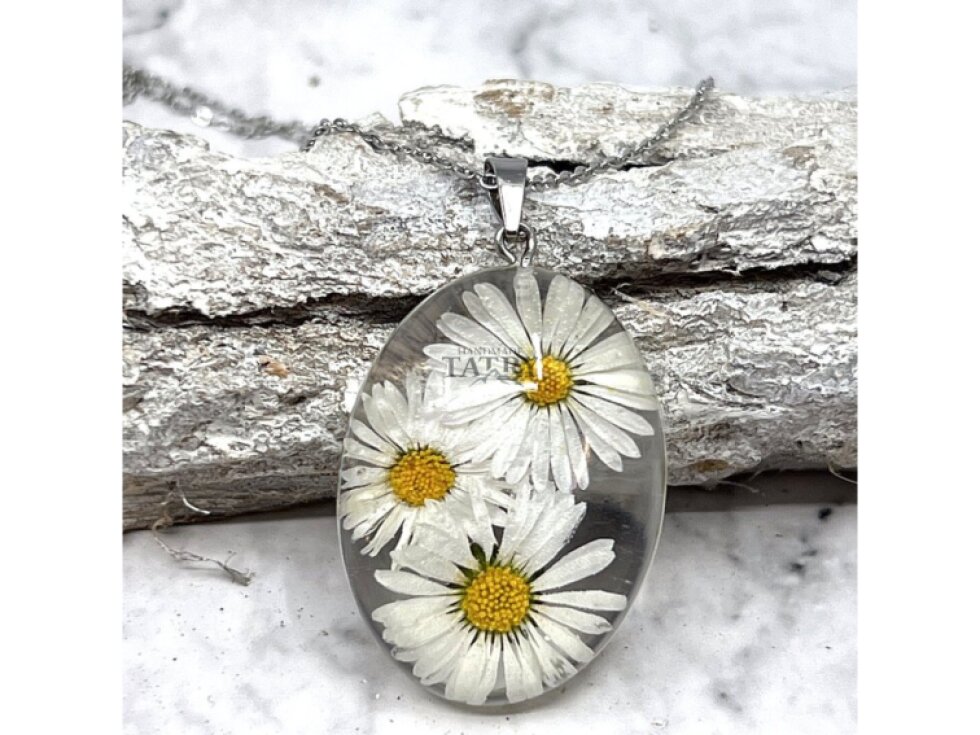 NÁHRDELNÍK SEDMOKRÁSKA OVÁL XL