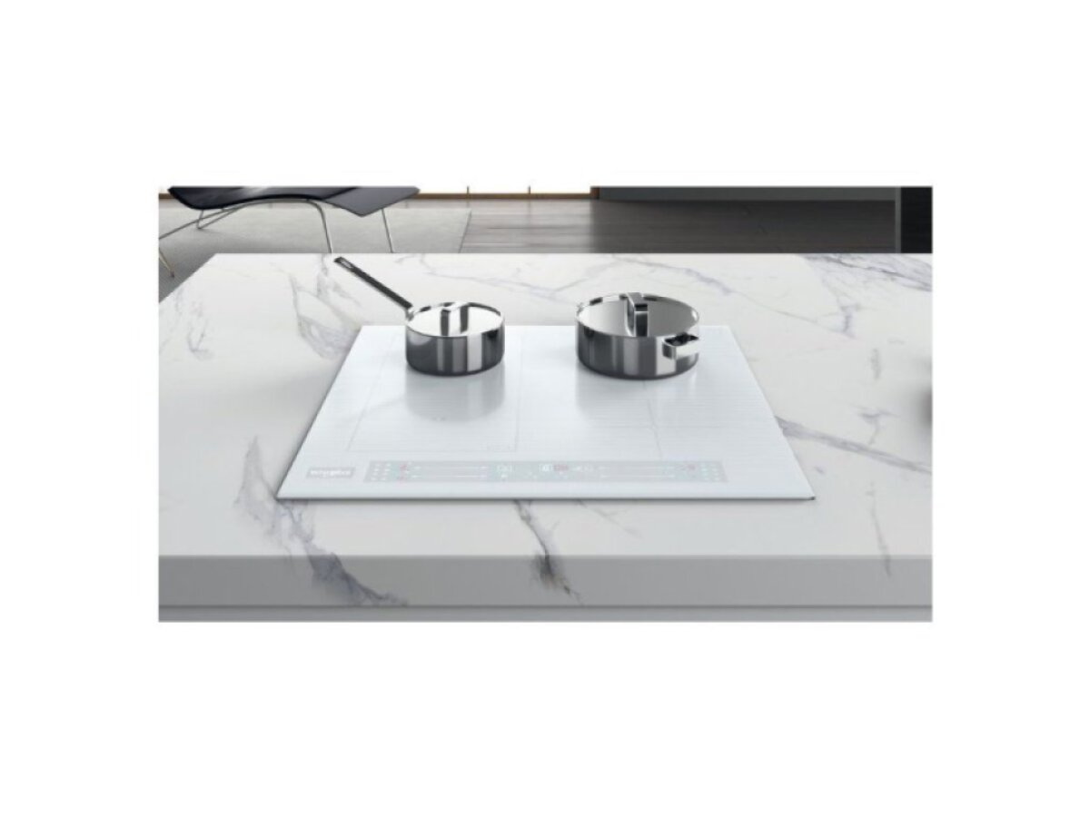 Whirlpool WL S5360 BF/W – bílá indukční varná deska 60 cm s FlexiCook, 6. SMYSL, Boosterem a Direct Access