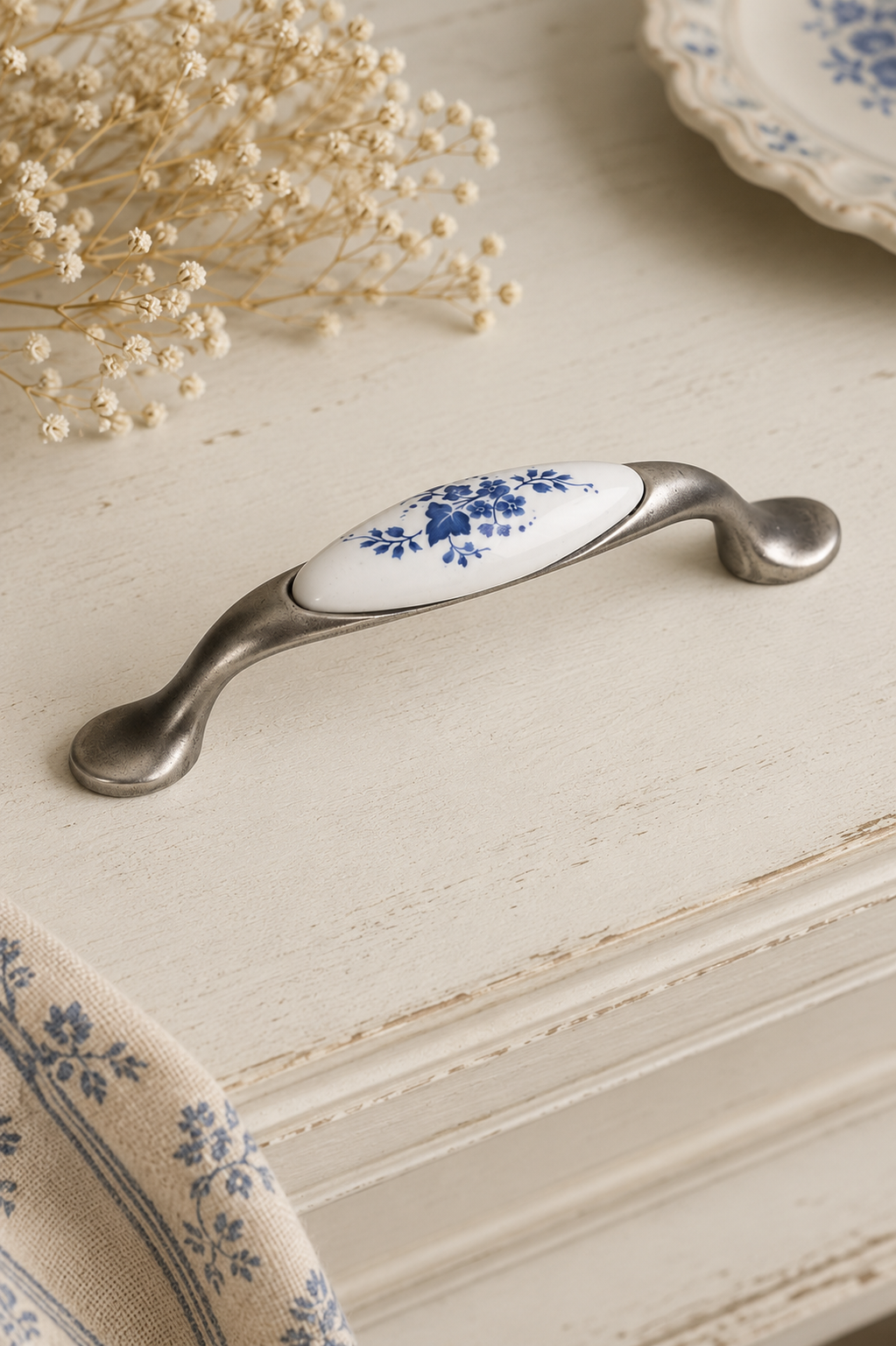 Rustikální nábytková úchytka SPOON 13 – starozlatá