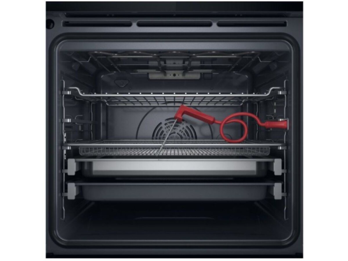 Whirlpool WOI11P8FHT2SBAF vestavná parní trouba s technologií SteamSense+, 6. SMYSL a MySmart Display, černá