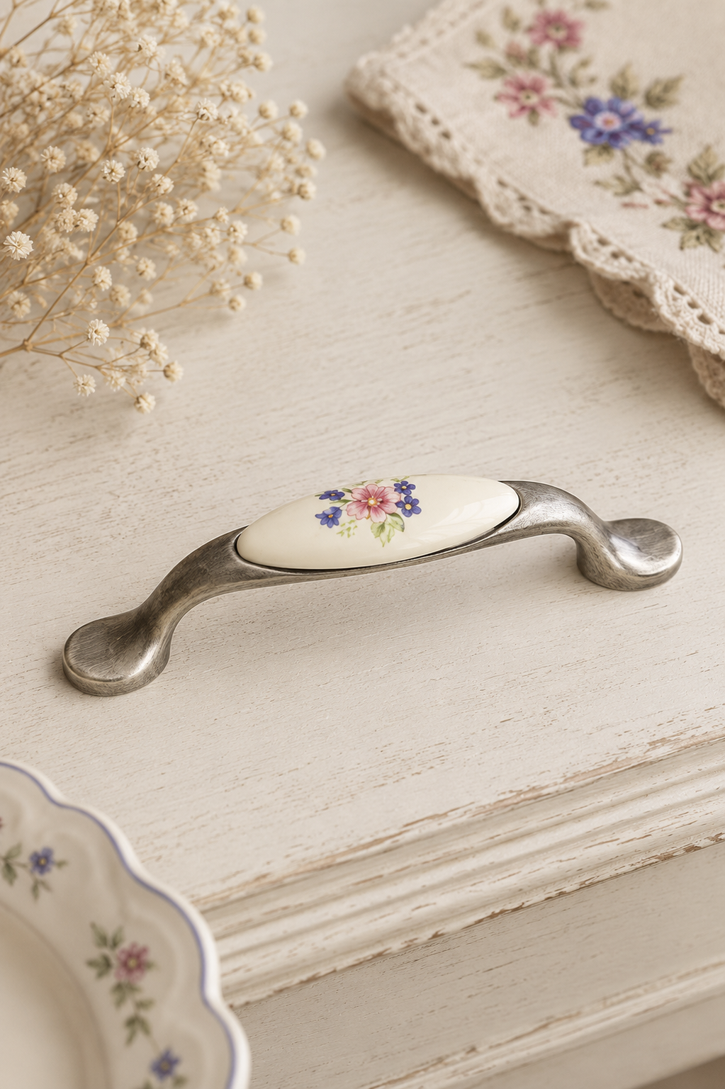 Rustikální nábytková úchytka SPOON 16 – starostříbrná