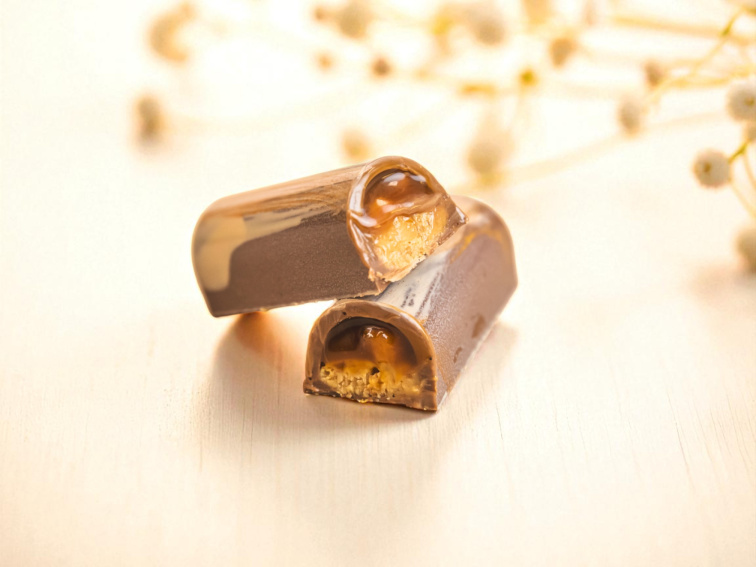 Čokoládová tyčinka slaný karamel & arašídy