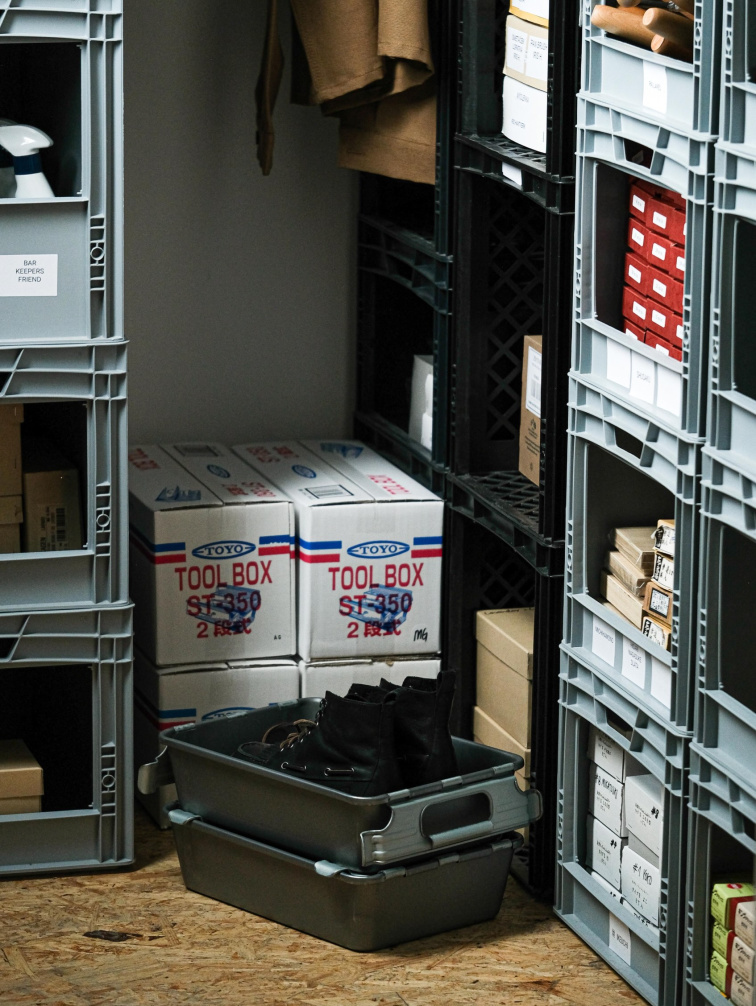 Toyo Steel Box: minimalistický úložný objekt pro interiér, pracovní stůl i everyday carry