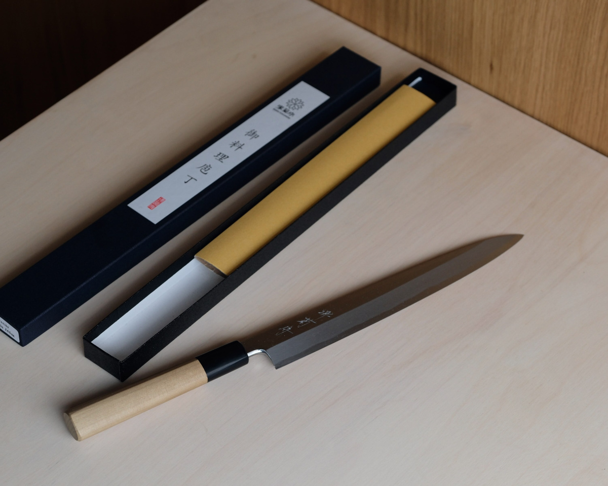 Knife review: Yanagiba SHIRONIKO 240 Sakai Kikumori V2