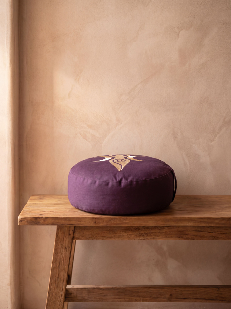 Meditačný vankúš Dark Purple Goddess Organic