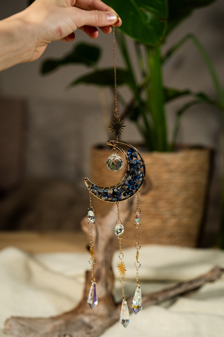 Lapač slnka – Mesiac s Lapisom Lazuli