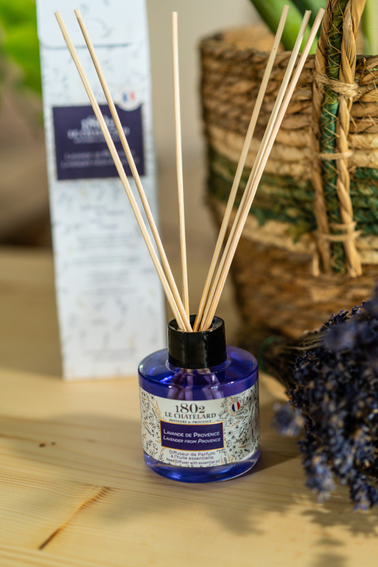 Aróma s ratanovými tyčinkami | Levanduľa