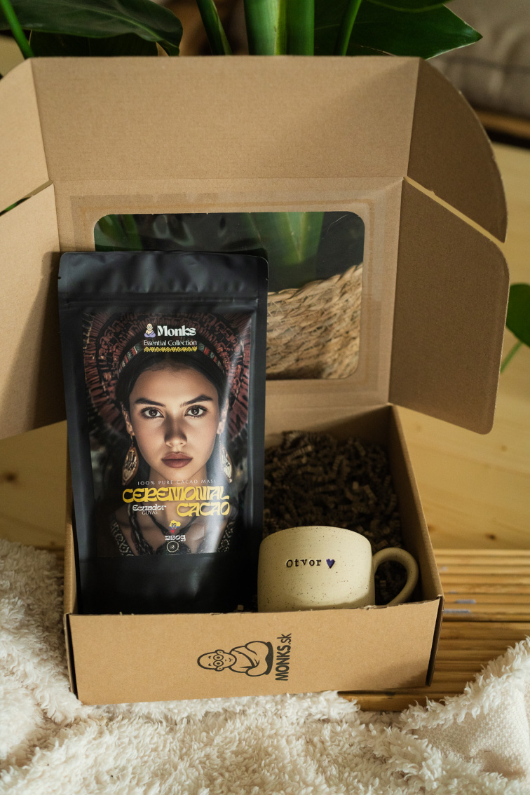 Rituálný set Otvor ♡ – šálka & ceremoniálne kakao