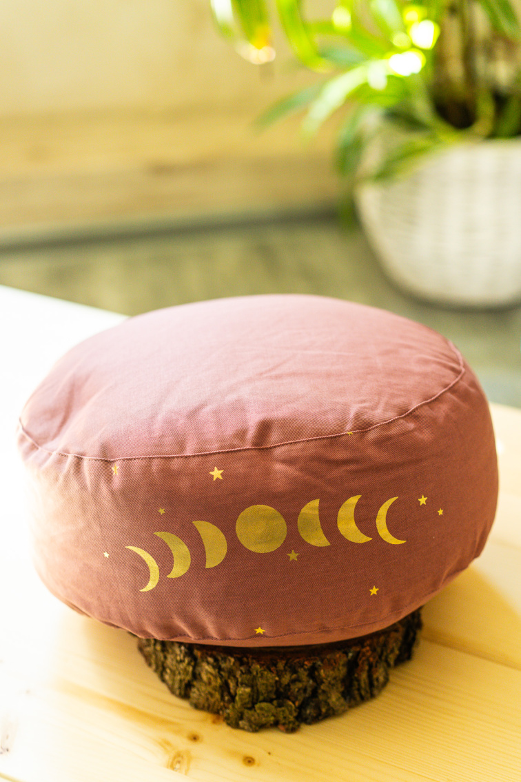Meditačný vankúš Mesačné fázy – bio bavlna