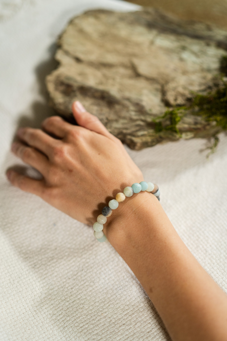 Náramok s Amazonitom so Symbolom Lotosu