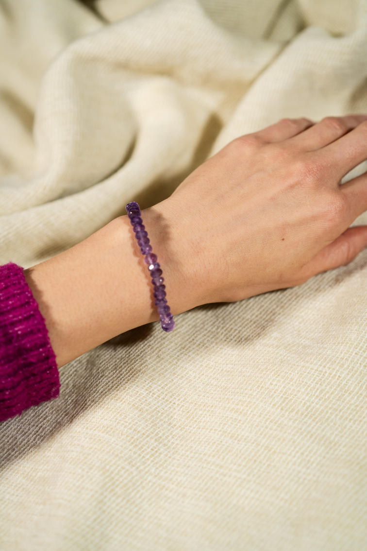 Náramok s Amethystom AA kvalita