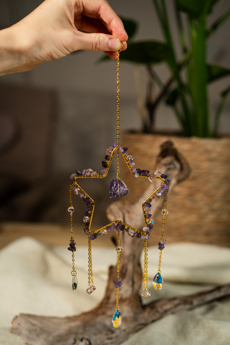 Lapač slnka – hviezda s Ametystom