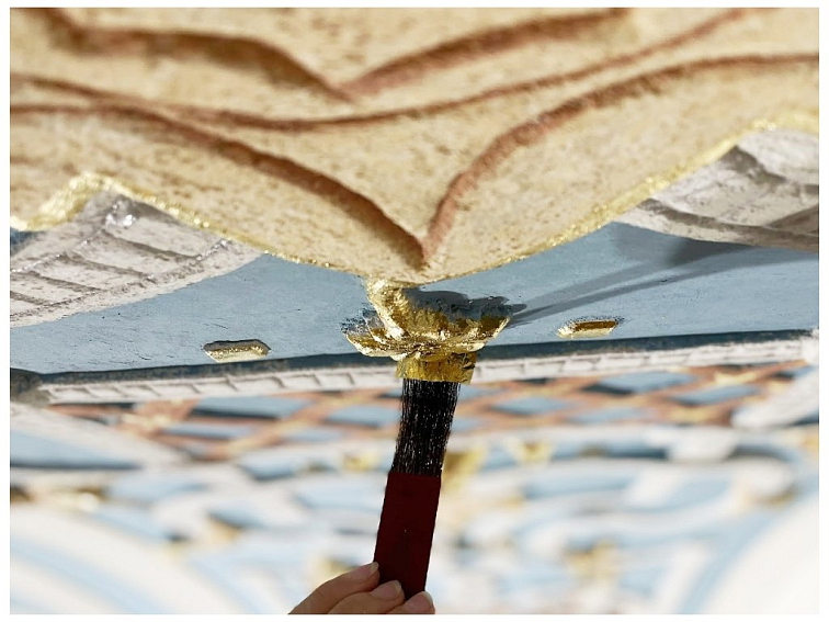 Pokládací štětec pro přenášení zlata