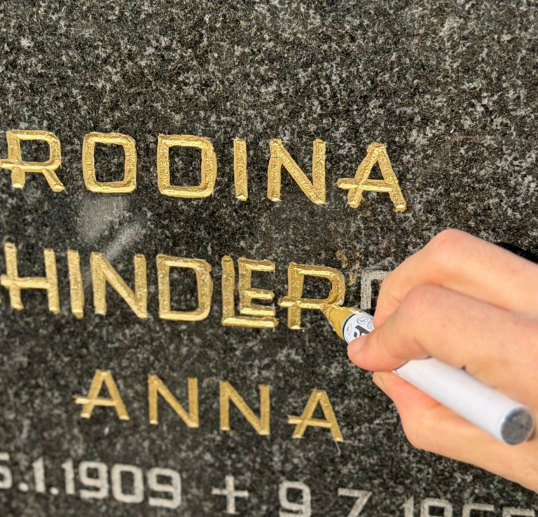 Fix pro obnovu písma v kameni – kompletní sada na opravu nápisů