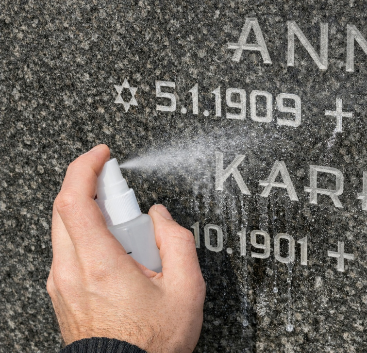 Fix pro obnovu písma v kameni – kompletní sada na opravu nápisů