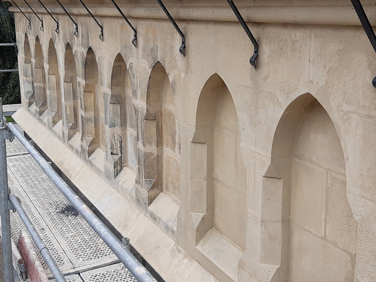 KEIM Restauro®-Lasur - retuš přírodního kamene