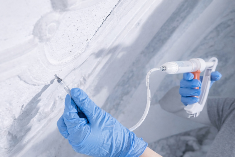 Ledan TB1 - injektážní malta pro zpevnění omítek, štuku a sgrafit