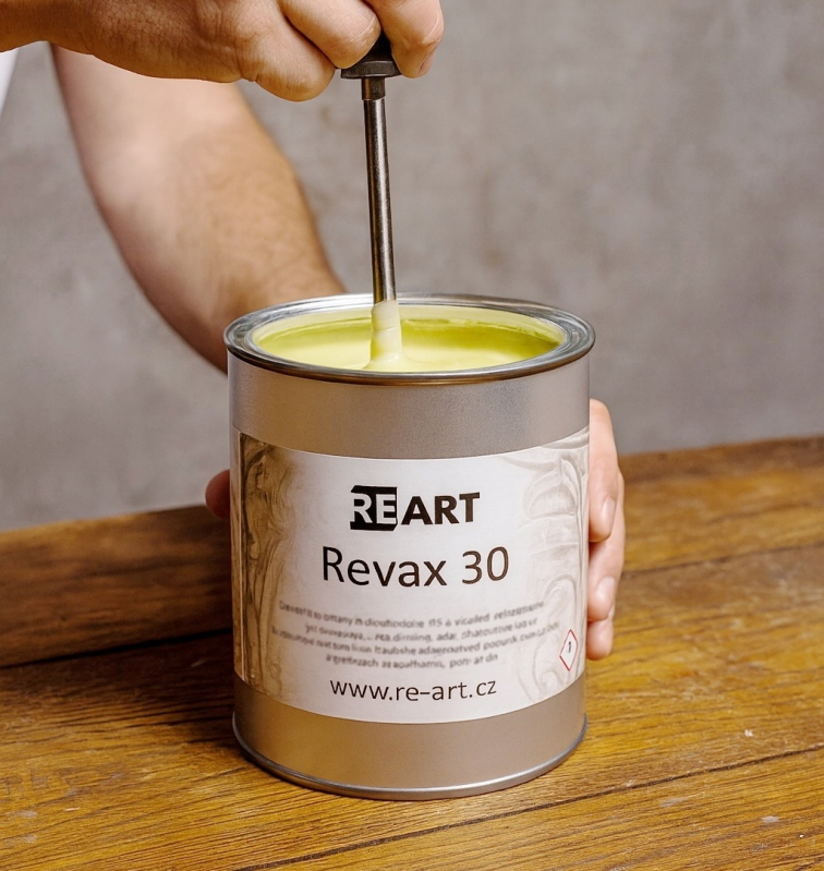 Revax 30 - vosk na dlouhodobou ochranu kovu