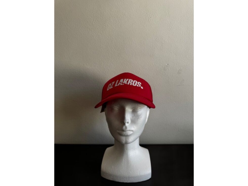 Červená trucker kšiltovka CZ Lakros s nastavitelným páskem