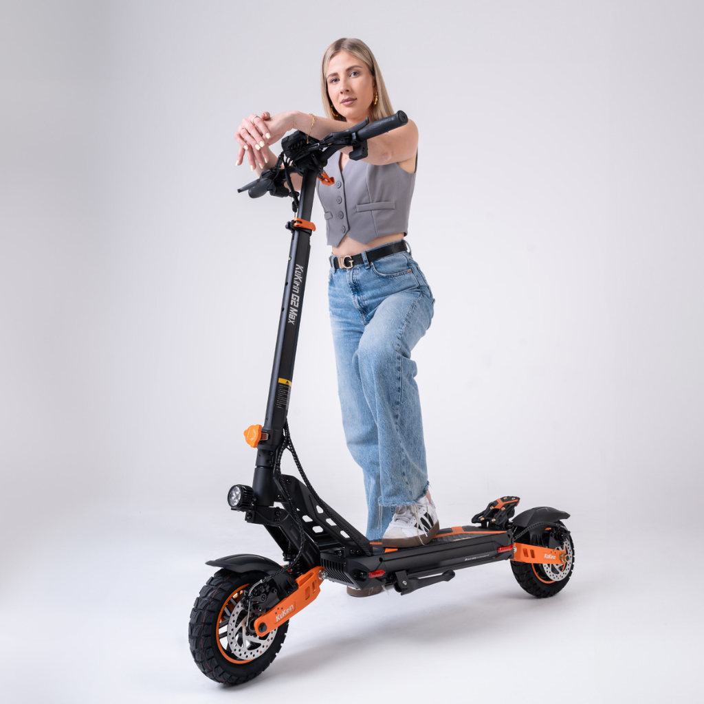 Viac než len trend: Ako si podmaniť mesto na elektrickej kolobežke a nespáliť sa pri kúpe?