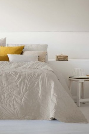 Přehoz na postel Mireya Beige se 2 povlaky na polštáře, 270x270 cm, béžový