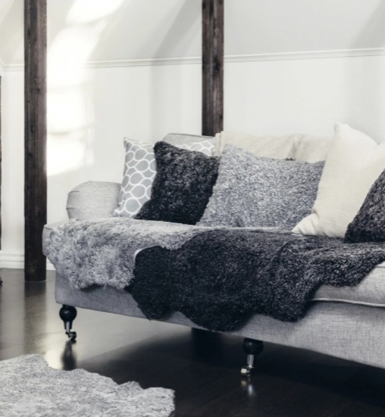 Kudrnatá australská kožešina Curly Natural Grey, přírodní šedá, 135x60 cm