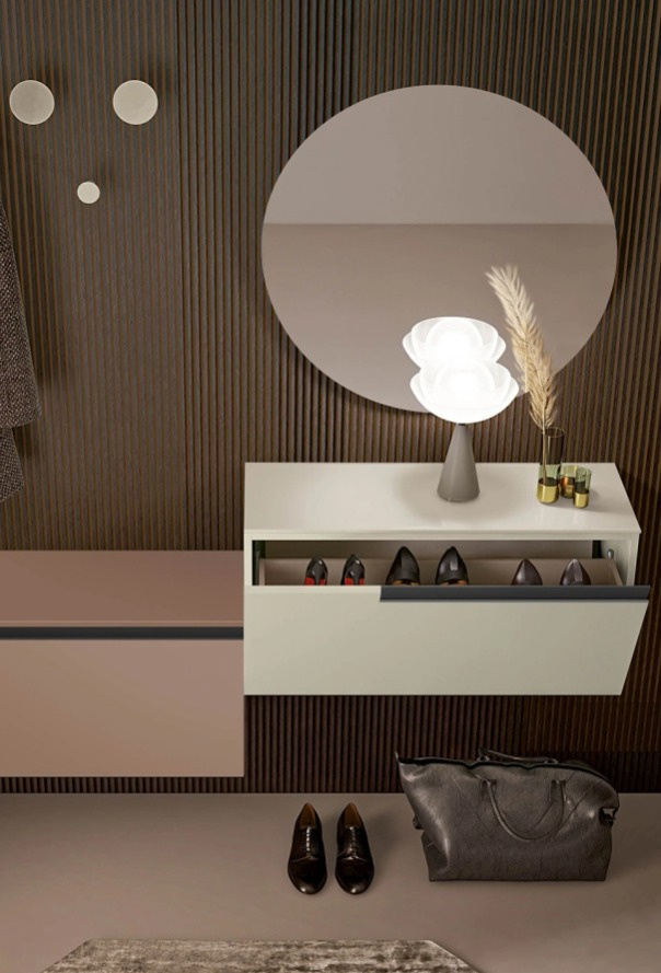 Botník Gola Up, výška 135 cm, pro 9, 18 nebo 27 párů bot