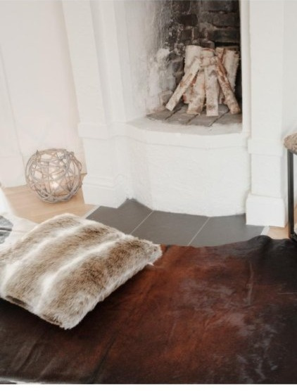 Polštář Bubble Taupe, 45x45 cm, umělá kožešina, hnědošedý