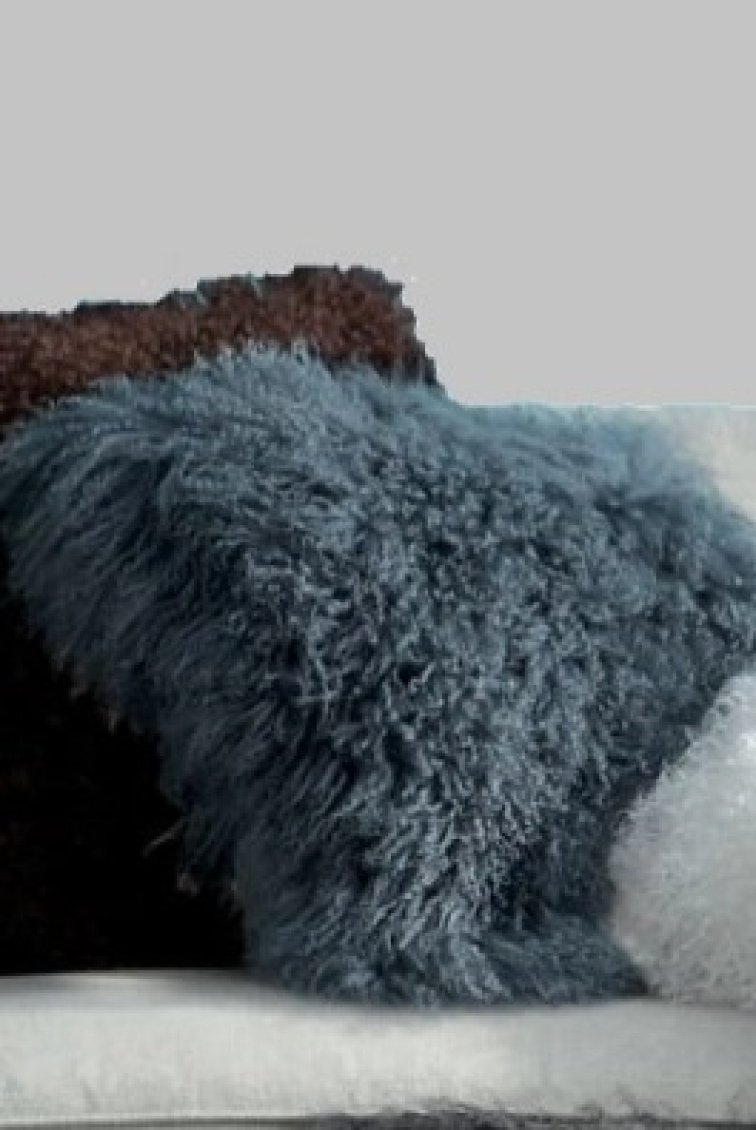 Polštář Stormy Blue, tibetská kožešina, modrá, 40x40 cm