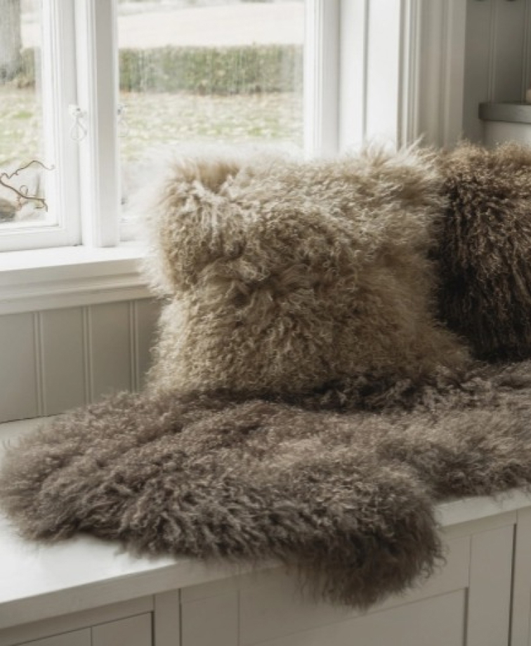 Tibetská kožešina Light Beige, béžová, 95x55 cm