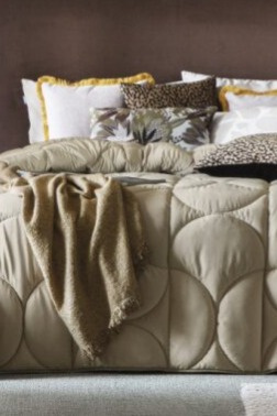 Přehoz na postel Arni Arena, béžový, 250x270 cm