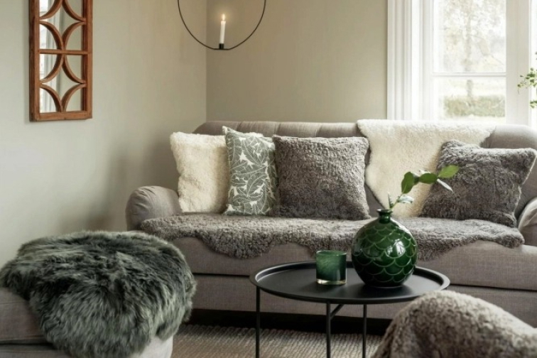 Kudrnatá australská kožešina Curly White, bílá, 180x60 cm